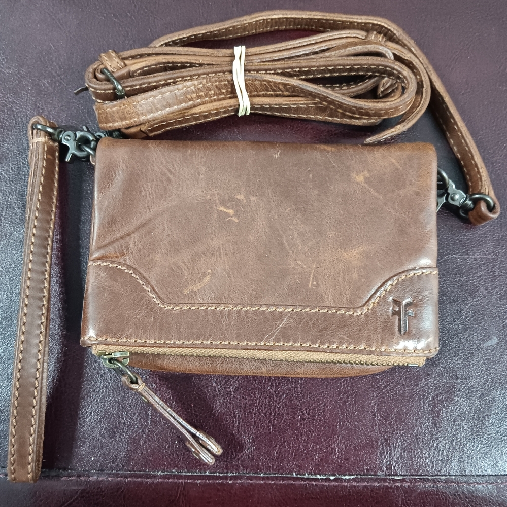 FRYE Brown Leather Crossbody Bag